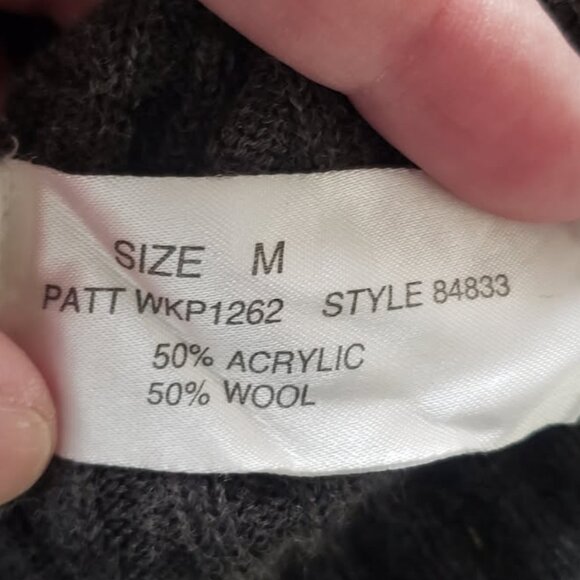 EUC women's sweater dress set medium - Picture 11 of 14